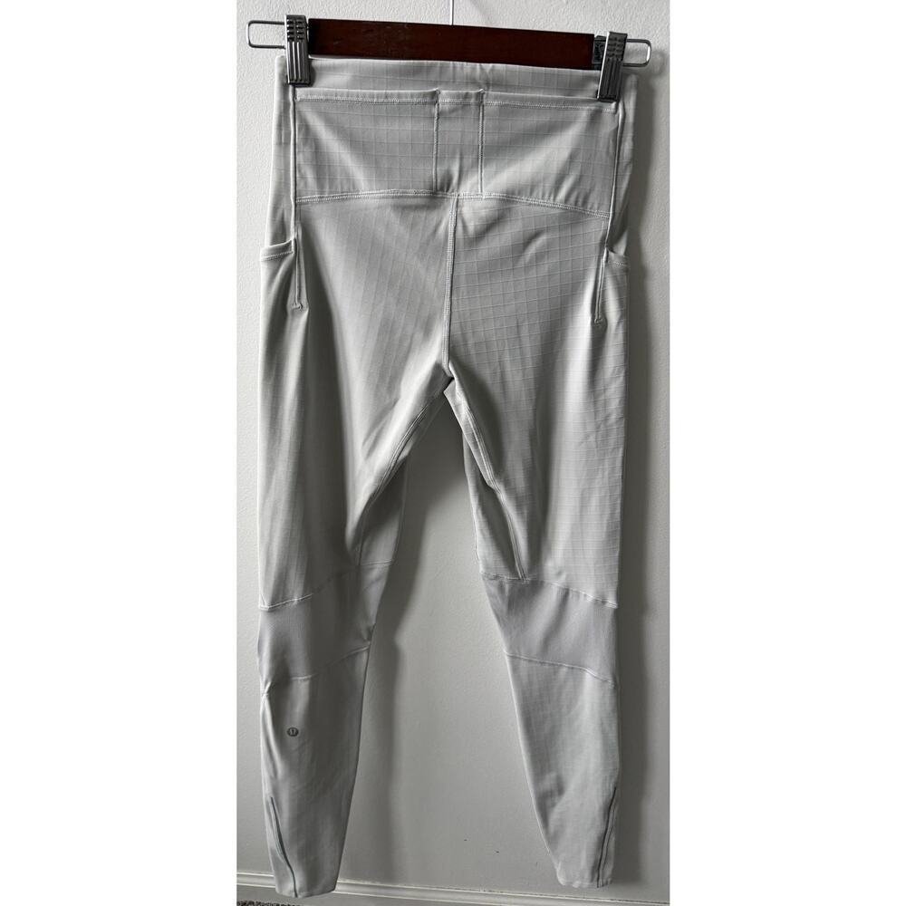 Lululemon Surge Warm Tight 29” Men's Size XS LM5AP9S Vapor - Picture 3 of 9